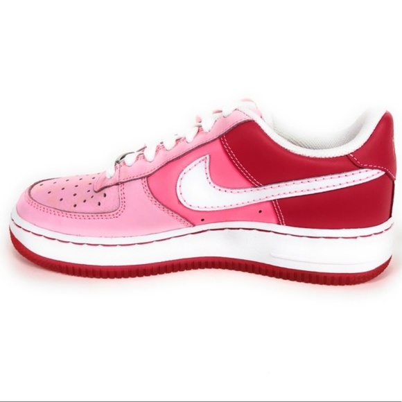 air force red and pink